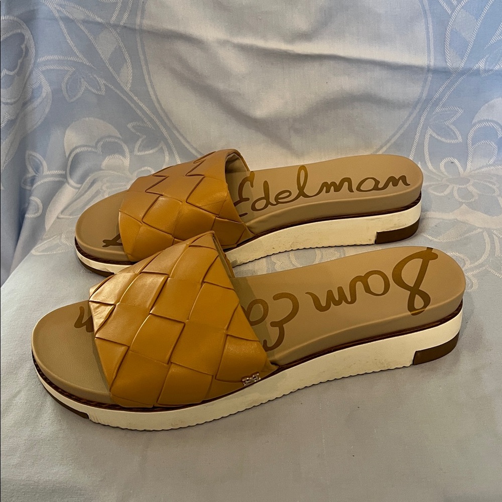 Sam Edelman Beige Slide Sandals - Picture 2 of 4